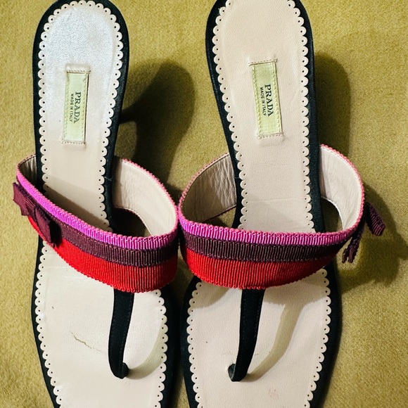 PRADA Women’s Red/Brown/Pink T Strap Grosgrain Fabric Sandal 37.5 EUR, 7.0 US - Picture 10 of 13